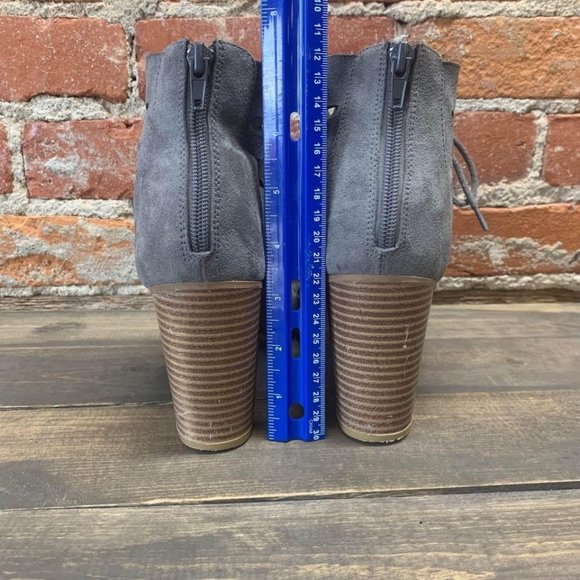 Rampage Vinnie Gray Lace Up Block Heel Sandals Size 9.5 - Picture 3 of 6